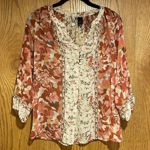 BKE Boutique sheer floral blouse XS
